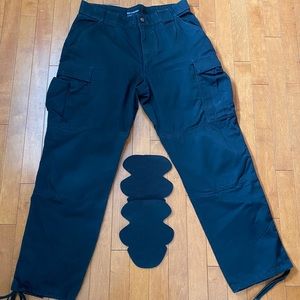 Mens 5.11 tactical pants. Size 35 1/2. Used